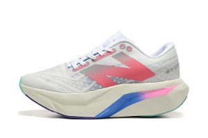 New Balance FuelCell Rebel V4